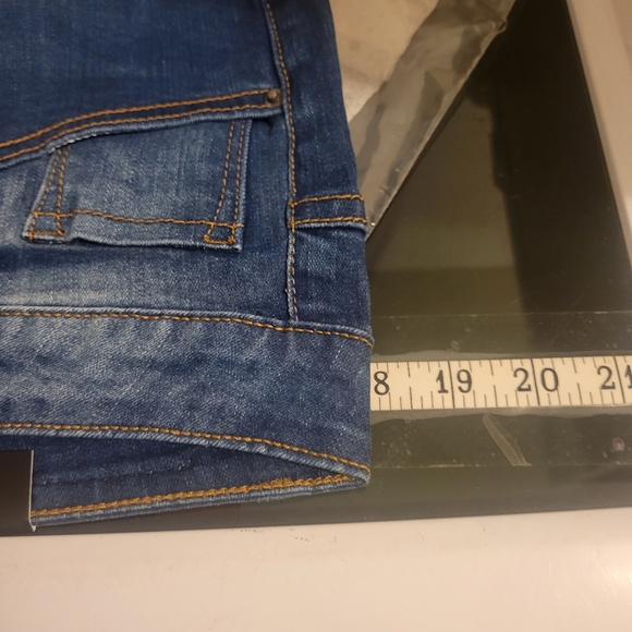 L&B Jeans - Picture 9 of 9